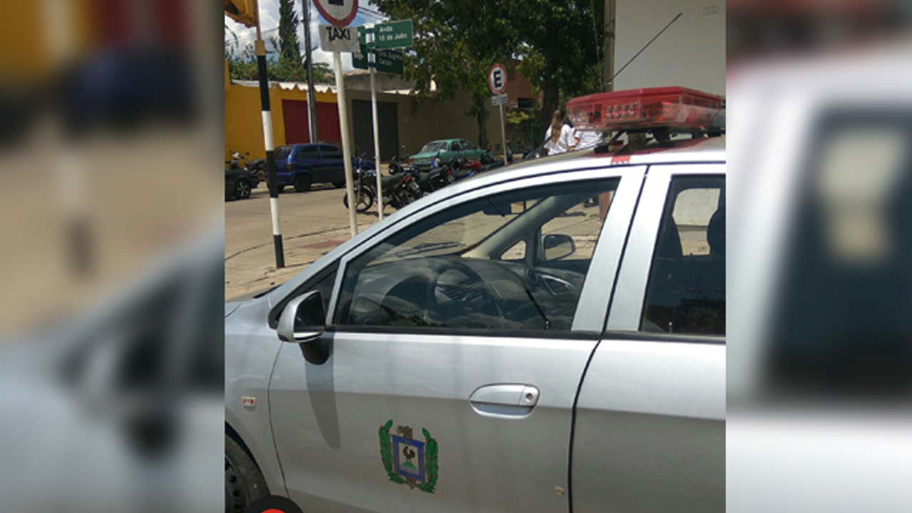 ¿TAXI O PATRULLERO?