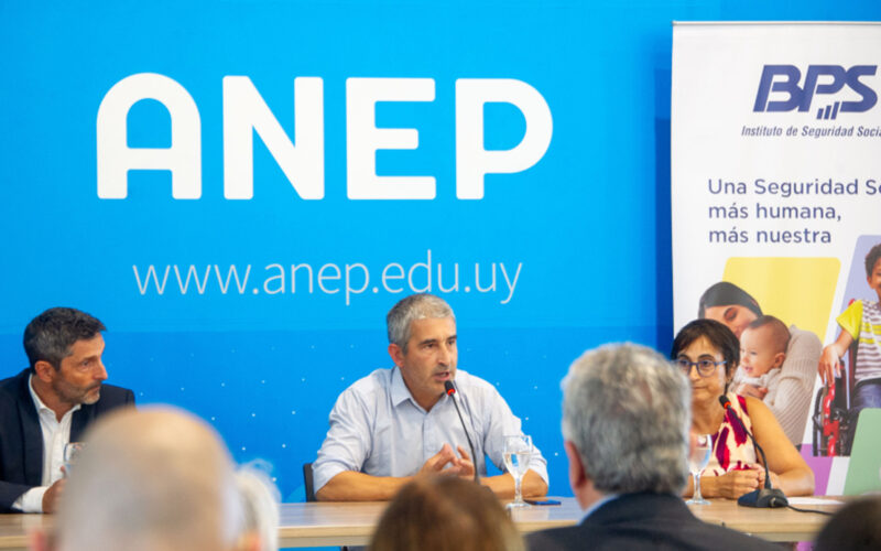 BONO DE $2.500 PARA 170.000 ESCOLARES