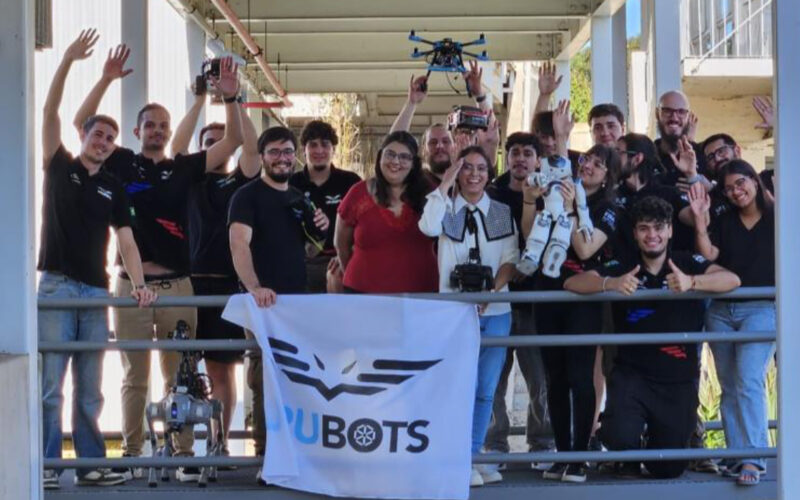 URUBOTS VUELVE A LA ESCENA GLOBAL EN LA ROBOCUP Y LA FIRA