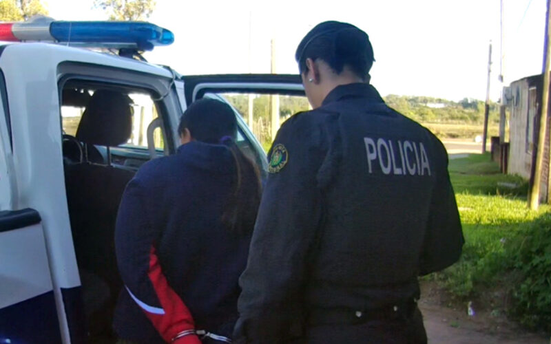 CAPTURA INTERNACIONAL: DETIENEN A MUJER CON ANTECEDENTES Y ORDEN DE EXTRADICIÓN