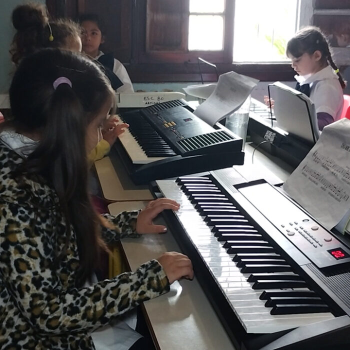 ESCUELA ARTÍSTICA TIENE 203 ALUMNOS Y CUPOS