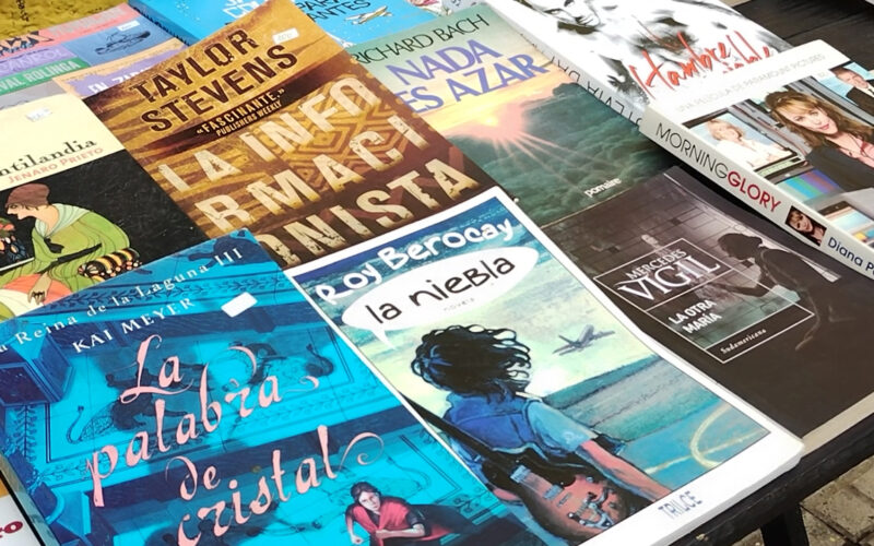 ACTIVIDAD CULTURAL HOY EN LIBRERÍA QUIMERA