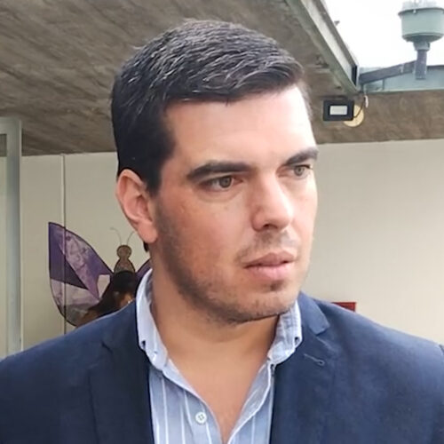 INTENDENTE SORAVILLA RESPALDA DENUNCIA CONTRA VENDEDORA AMBULANTE