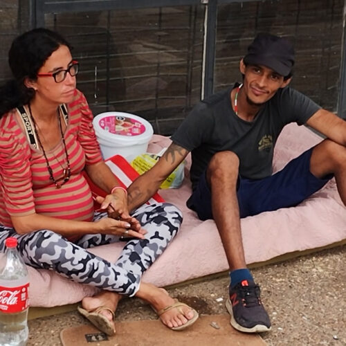 BAJO EL TECHO DE DIESTE Y EL OLVIDO ESTATAL: EL DRAMA DE MARIO, SU PAREJA Y UN BEBÉ POR NACER