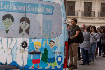 MÁS DE 400 MIL PERSONAS YA SE VACUNARON CONTRA LA GRIPE EN URUGUAY