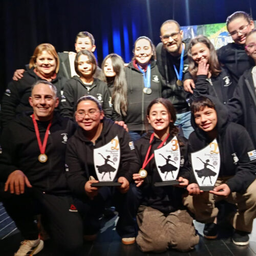 «HUELLAS DEL PASADO» LOGRÓ SEIS PREMIOS EN RIVERA