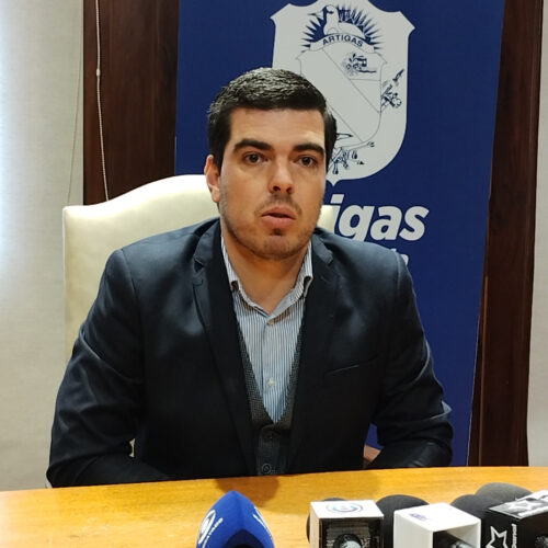SORAVILLA SOSTIENE QUE DEBEN CUMPLIR ACUERDO