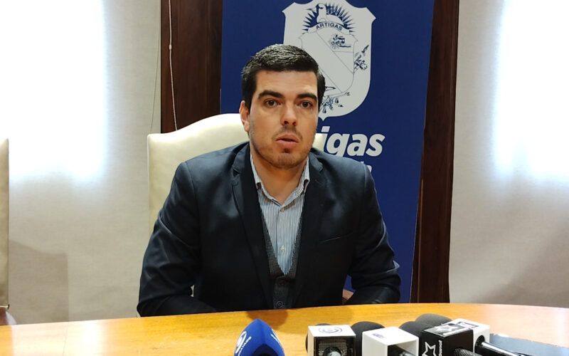 SORAVILLA SOSTIENE QUE DEBEN CUMPLIR ACUERDO